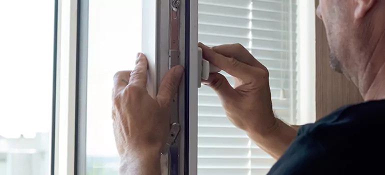 Custom Hopper Windows in North Miami, FL