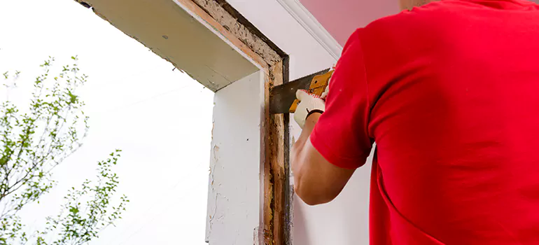Residential Accordion Door Repair in North Miami, FL