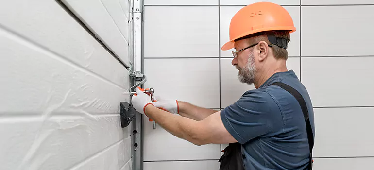Garage Door Repair in North Miami